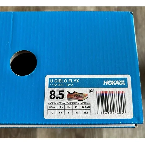 Hoka One Unisex Cielo FLYX Black Hulu Running Sneaker Shoes W 10 M 8.5 NWOT - Picture 3 of 9